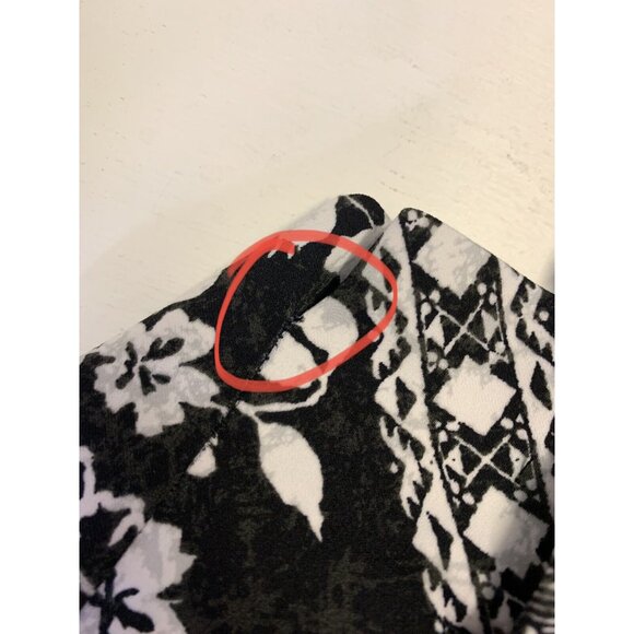 Laundry Shelli Segal Size Medium Pants Black White Floral Pleated Wide Leg Crop - Picture 7 of 7